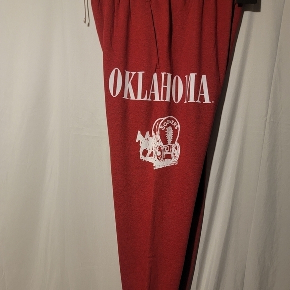 Nike NCAA Oklahoma Sooners Men's Fleece Sweatpants Joggers  DJ7056-698 Size XL - Picture 2 of 6